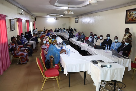 Les nouvelles de la planification familiale au Niger l’initiative oasis Niger partage des résultats novateurs issus de ses recents travaux de recherche dans le domaine